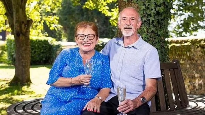 মাকড়সা বানালো কোটিপতি? ৩০ বছর পর্যন্ত প্রতি মাসে ১০ লক্ষ টাকা করে পাবেন দম্পতি