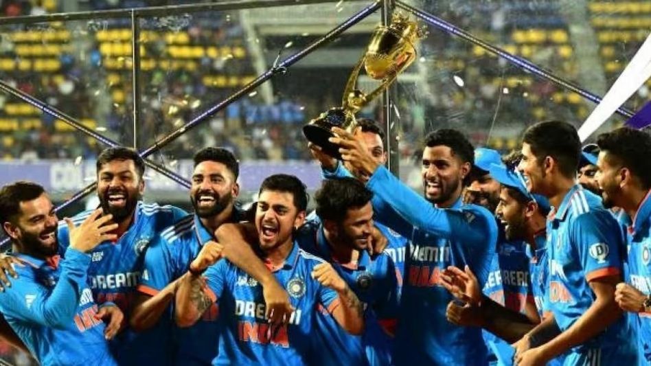 ক্রিকেট, ফুটবল থেকে হকি, এশিয়াতে ভারতের জয়ডঙ্কা; ৩ মাসে ৩ বড় ট্রফি ক্রিকেট, ফুটবল থেকে হকি, এশিয়াতে ভারতের জয়ডঙ্কা; ৩ মাসে ৩ বড় ট্রফি