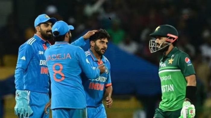 স্পিনিং ট্র্যাকের ভয়ে কাঁপছে পাকিস্তান, ভারতে এসেই বড় দাবি করে বসলেন