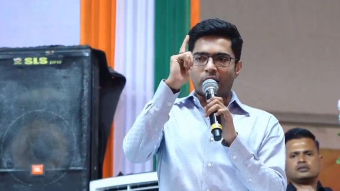 'কথা দিলেন' অভিষেক