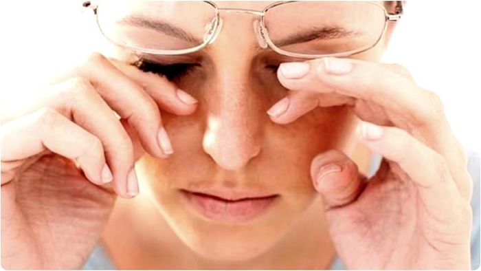 দূষণের কারণে চোখে জ্বালা-চুলকানি, রইল সুরক্ষিত থাকার ৬ উপায়!