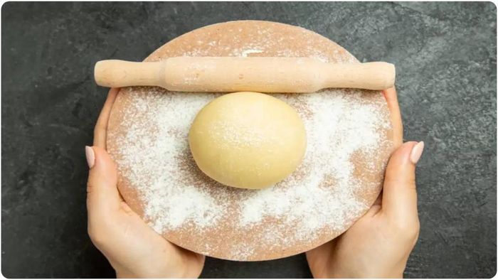 আটা-ময়দায় এই ৩ উপাদান মিশিয়ে খান, অর্থ-উন্নতি উপচে পড়বে জীবনে!