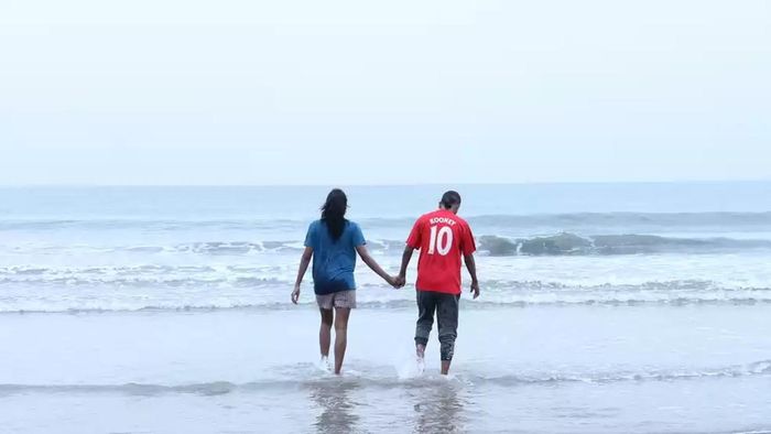 বিয়ের আগে একসঙ্গে বেড়াতে যাওয়া। আজকাল অনেক কাপল-ই এমনটা করে থাকেন।