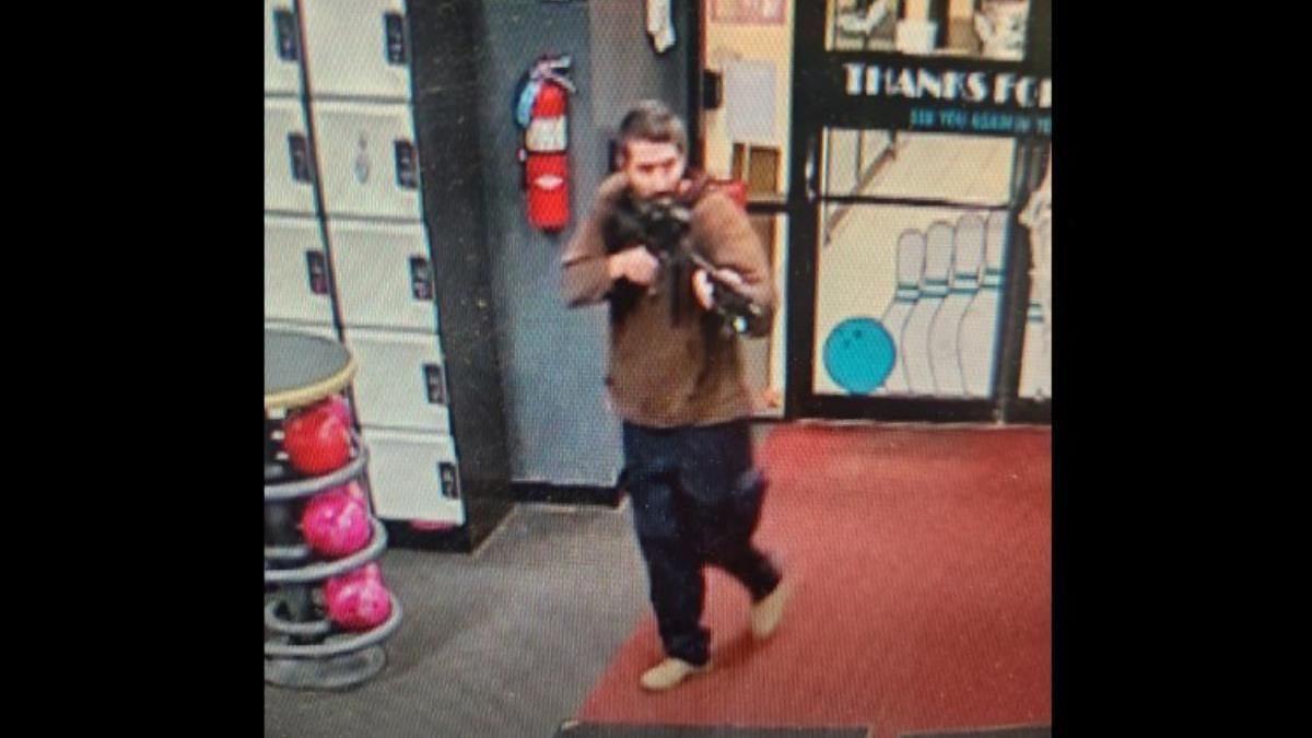 আমেরিকায় বন্দুকবাজের এলোপাথাড়ি গুলি, মৃত ২২, হাই অ্যালার্ট জারি