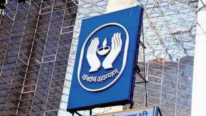 LIC পলিসি কি ল্যাপ্স হয়ে গেছে? ফের চালু করলে পাবেন ৪০০০ টাকার ছাড়!