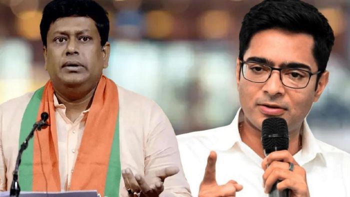 সুকান্ত মজুমদারের ফোন নম্বরে সকলে কল করার বার্তাও দেন অভিষেক।