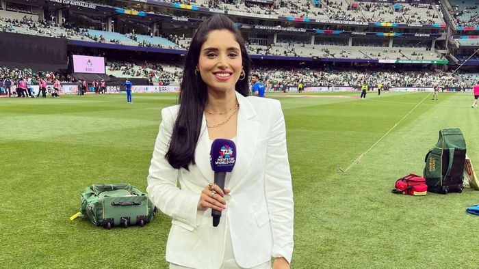 জাইনাব আব্বাস