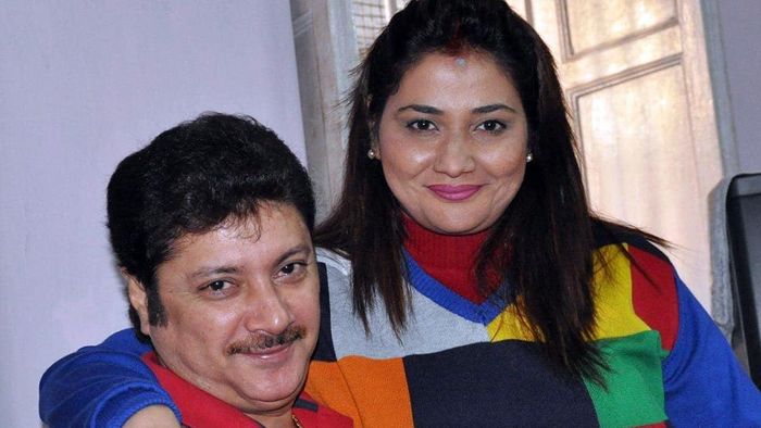 অভিষেক চট্টোপাধ্যায় ও সংযুক্তা চট্টোপাধ্যায় (ছবি: ফেসবুক)