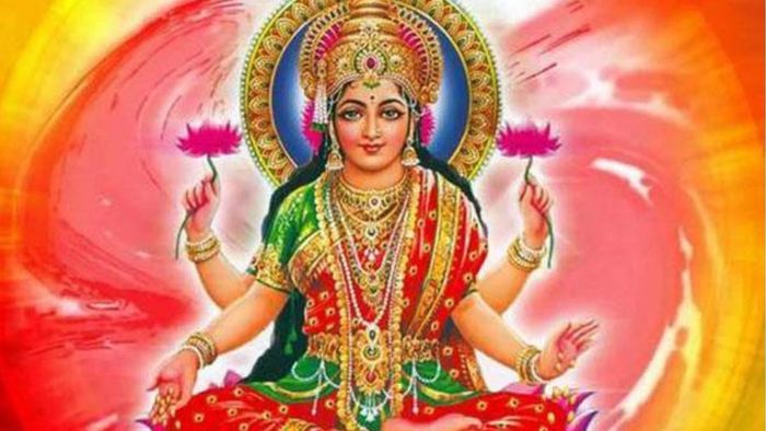 এই ৫ সহজ টোটকায় ঘরে চির বিরাজমান থাকেন লক্ষ্মী
