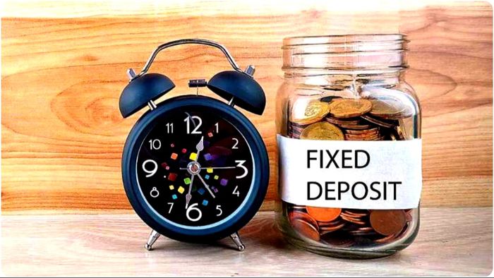 FD-তে ৮.৩৫% সুদ দিচ্ছে এই ব্যাঙ্ক, বাড়তি সুবিধা প্রবীণ নাগরিকদের।