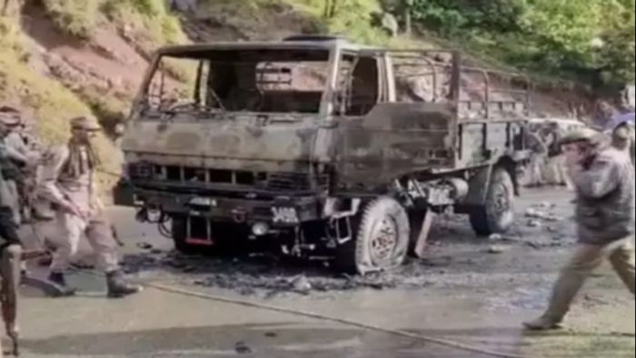 পুঞ্চে সেনা কনভয়ে জঙ্গি হামলা