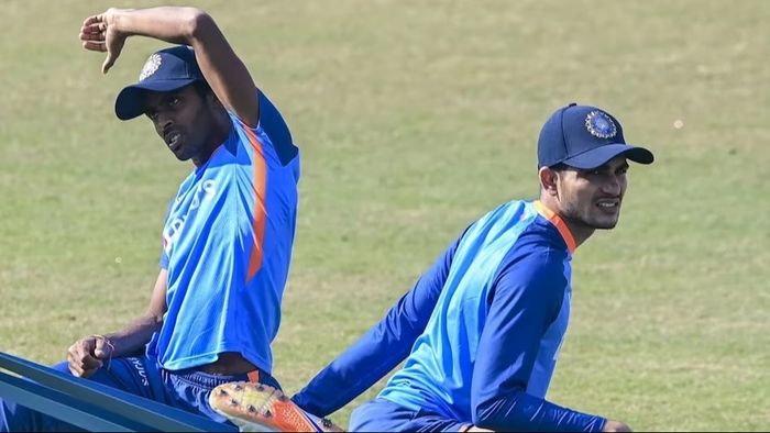 ঋতুরাজ, ইশান আউট; কপাল খুলল বাংলার ব্যাটারের; টিম ইন্ডিয়ার সঙ্গে যোগ দিলেন