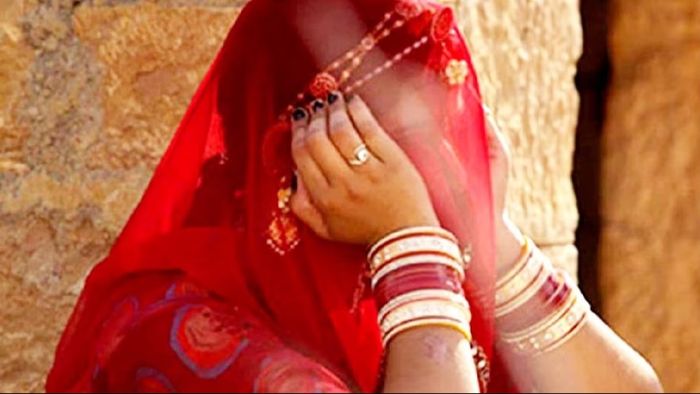 থানায় অভিযোগ দায়ের