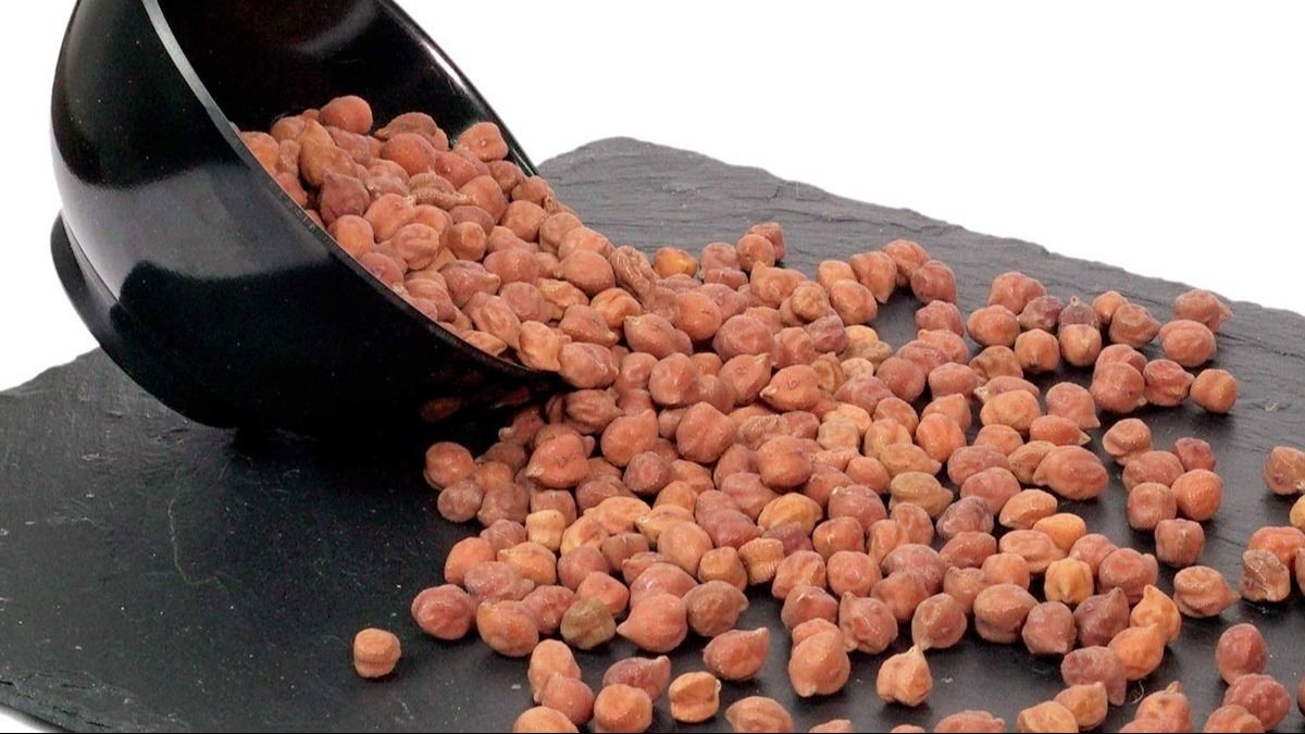 রোজ সকালে খালি পেটে খান রাতে ভেজানো ছোলা, হার মানবে ওষুধ