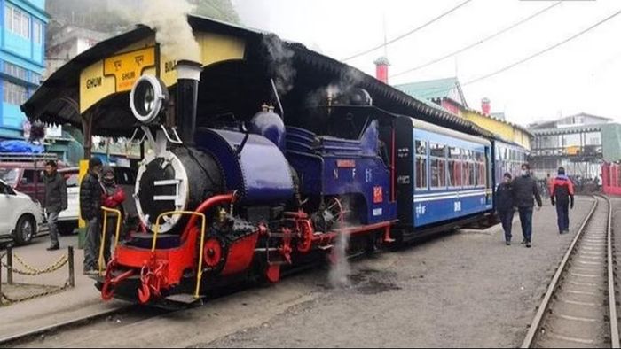 খুব সস্তায় দার্জিলিং ঘোরাবে NBSTC, কবে থেকে-কীভাবে বুকিং?