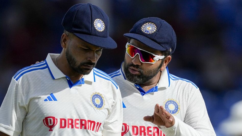 দ্বিতীয় টেস্টে শিকে ছিঁড়ল বাংলার মুকেশের, বাদ পড়লেন তারকা অলরাউন্ডার দ্বিতীয় টেস্টে শিকে ছিঁড়ল বাংলার মুকেশের, বাদ পড়লেন তারকা অলরাউন্ডার