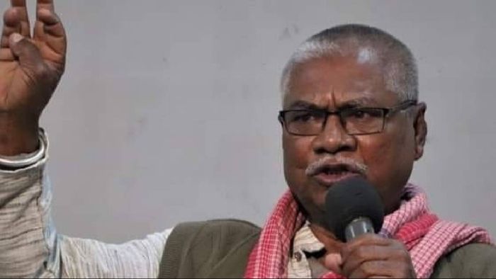 মনোরঞ্জন ব্যাপারী।