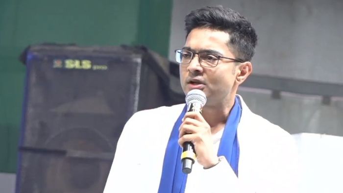 তৃণমূলে নতুন-পুরনো নিয়ে মুখ খুললেন অভিষেক