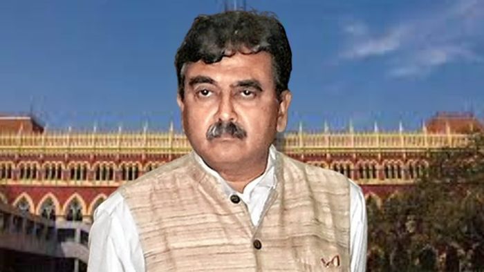 কলকাতা হাইকোর্টের বিচারপতি অভিজিৎ গঙ্গোপাধ্যায়