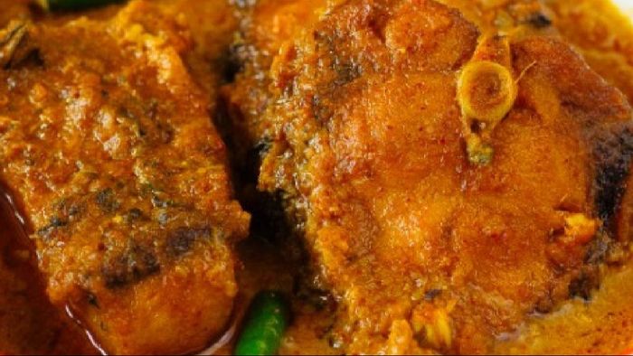 টক ঝাল মিষ্টি কাতলার রেসিপি জেনে নিন।