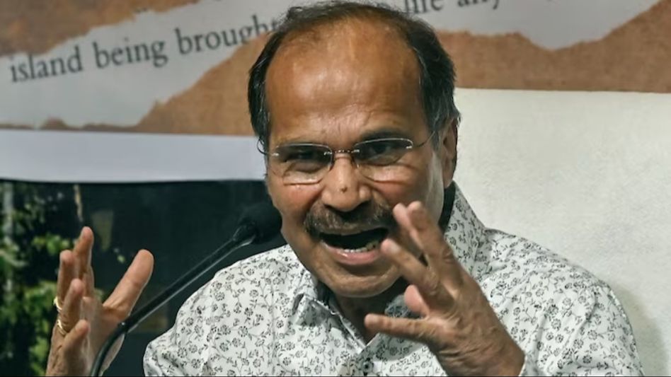 রাহুলের সভা বাতিল, 'ছোট অনুরোধ ছিল,' মমতা-সরকারকে ফের নিশানা অধীরের রাহুলের সভা বাতিল, 'ছোট অনুরোধ ছিল,' মমতা-সরকারকে ফের নিশানা অধীরের