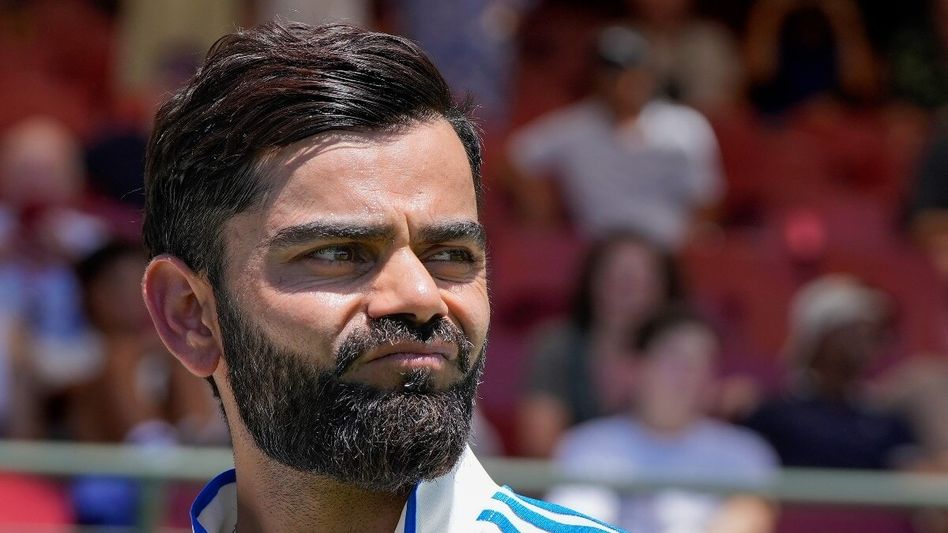 'বিরাট আমায় থুতু ছিটিয়েছিল,' এলগারের চাঞ্চল্যকর অভিযোগ 'বিরাট আমায় থুতু ছিটিয়েছিল,' এলগারের চাঞ্চল্যকর অভিযোগ