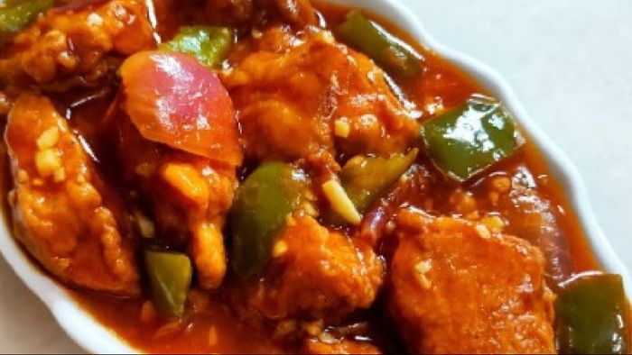 হট গার্লিক চিকেনের রেসিপি জেনে নিন।