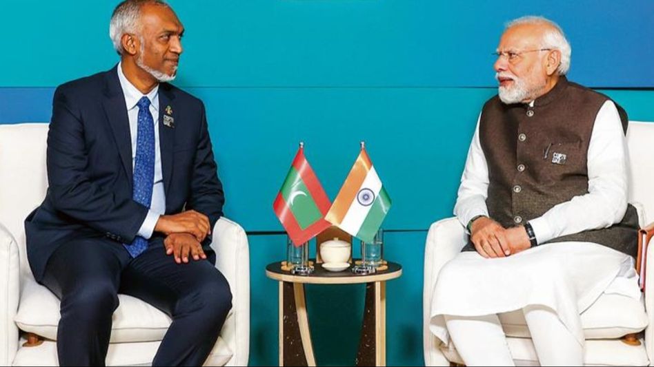 'INDIA OUT' পরিকল্পনায় ব্যর্থ মুইজ্জু! মালদ্বীপ থেকে সেনা সরাচ্ছে ভারত?  'INDIA OUT' পরিকল্পনায় ব্যর্থ মুইজ্জু! মালদ্বীপ থেকে সেনা সরাচ্ছে ভারত?