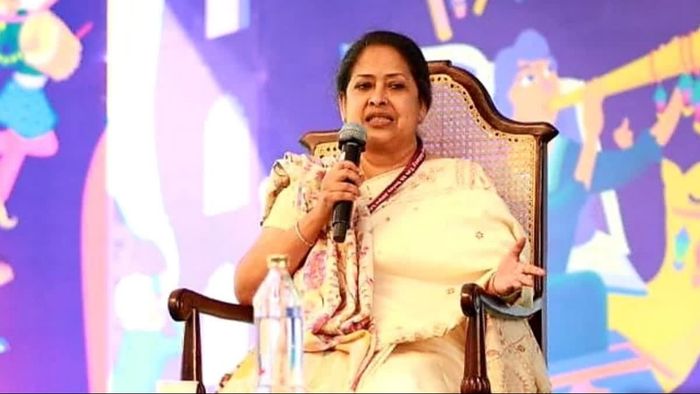 প্রাক্তন রাষ্ট্রপতি প্রণব মুখার্জির কন্যা শর্মিষ্ঠা মুখার্জি