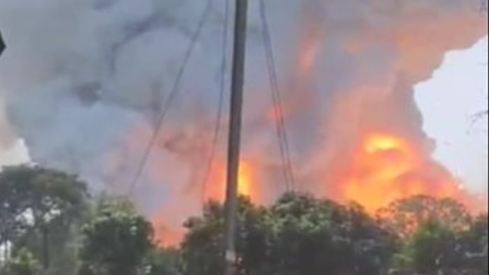 বেলগাছিয়ায় মিল্ক কলোনির বহুতলে আগুন