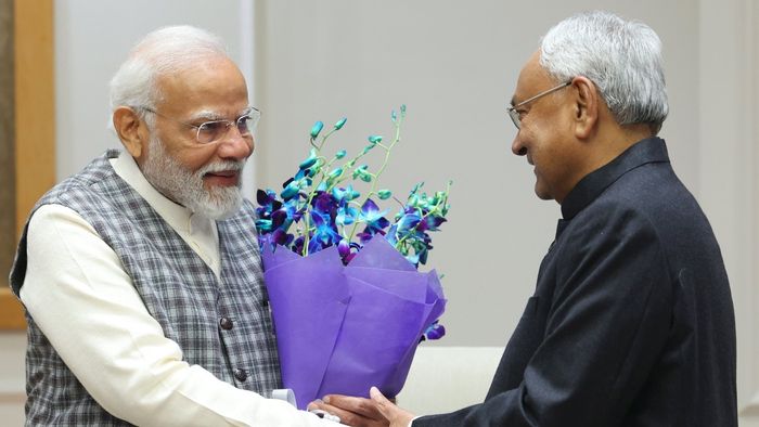 মোদীর সঙ্গে সাক্ষাৎ নীতীশের