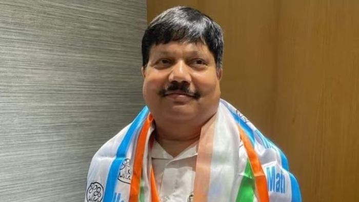 বিজেপি ছেড়ে ফের তৃণমূলে যোগ দিয়েছেন অর্জুন।