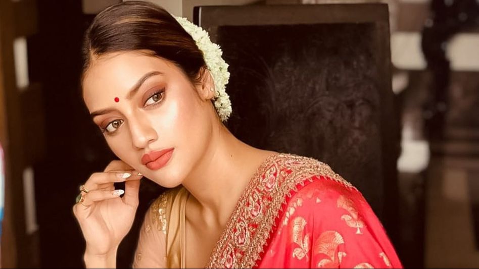 'আগুন নেভানো কাজ, ঘি ঢালা নয়', সন্দেশখালিকাণ্ডে নীরবতা ভাঙলেন সাংসদ নুসরত  'আগুন নেভানো কাজ, ঘি ঢালা নয়', সন্দেশখালিকাণ্ডে নীরবতা ভাঙলেন সাংসদ নুসরত