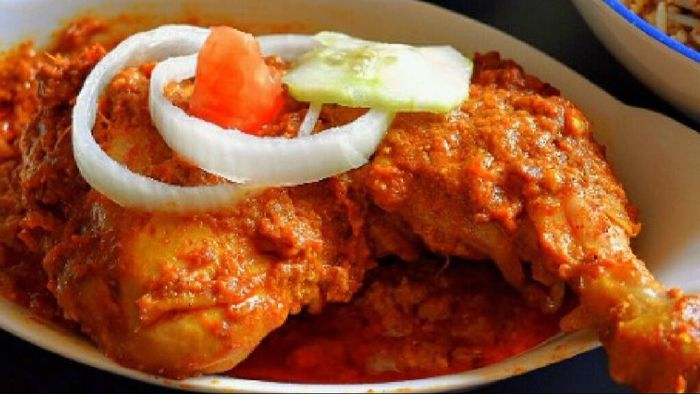 চিকেন চাঁপের সহজ রেসিপি জেনে নিন।