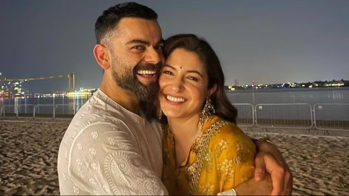 খুশির খবর দিলেন বিরাট-অনুষ্কা।