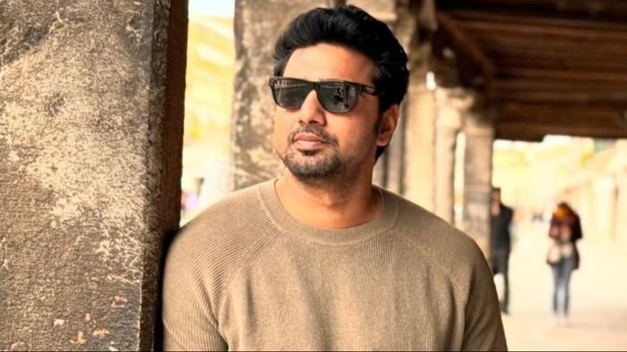 আর্থিক তছরুপের মামলায় তলব দেবকে