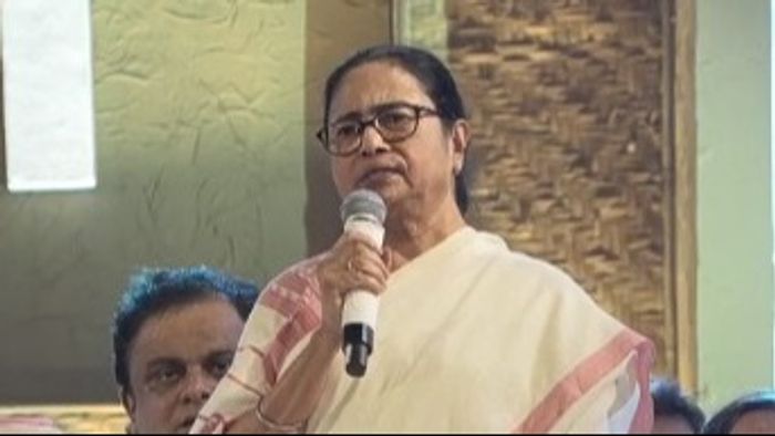 mamata Banerjee