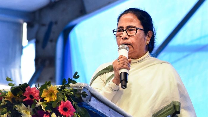 আজ পুরুলিয়ায় ১০০ দিনের বকেয়া টাকা দেবেন মমতা