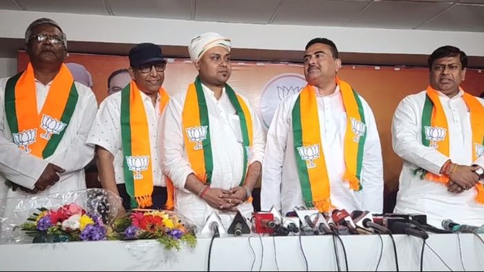 বিজেপিতে যোগ দিলেন কৌস্তভ বাগচী।