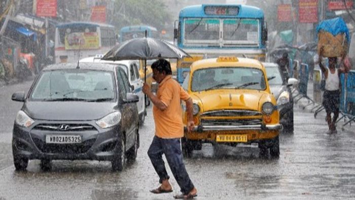 ঝড়বৃষ্টির পূর্বাভাস।