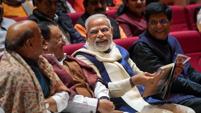 সোশ্যাল মিডিয়ায় 'মোদী কা পরিবার'