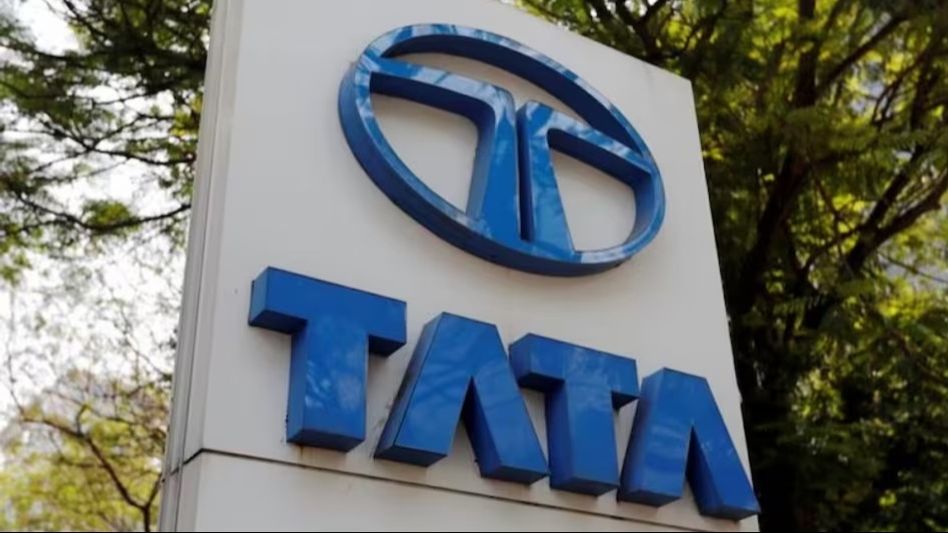 ৪ দিনেই লগ্নিকারীদের পকেটে ৮৫ হাজার কোটি, TATA-র এই শেয়ারে মালামাল ৪ দিনেই লগ্নিকারীদের পকেটে ৮৫ হাজার কোটি, TATA-র এই শেয়ারে মালামাল