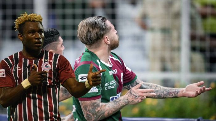 সনি নর্দে ও জেসন কামিন্স