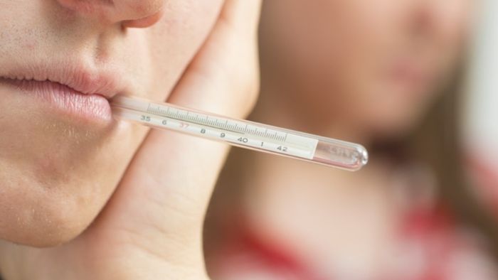 কলকাতায় বাড়ছে সর্দি-কাশি। প্রতীকী ছবি