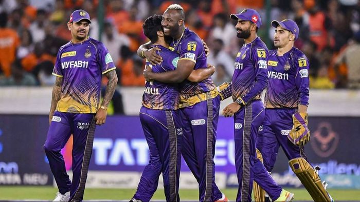 কেকেআর দল