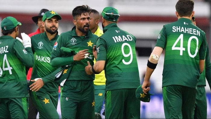 ফের চর্চায় পাক ক্রিকেট, ফিক্সার-অবসরপ্রাপ্তদের দলে ফেরাল পাকিস্তান