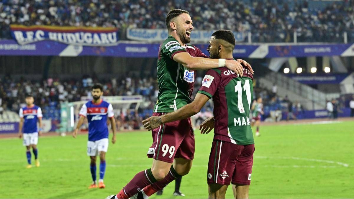 মোহনবাগান মুম্বাই সিটি এফসি-এর উপর প্রভাবশালী জয়ের সাথে প্রথম আইএসএল লিগ শিল্ড জিতেছে