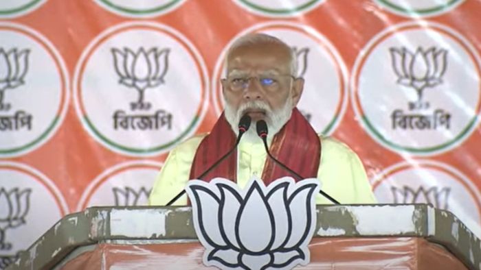 নরেন্দ্র মোদী।