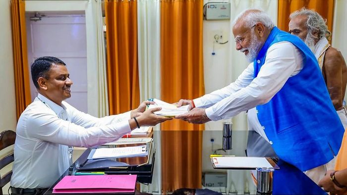 PM Narendra Modi Nomination