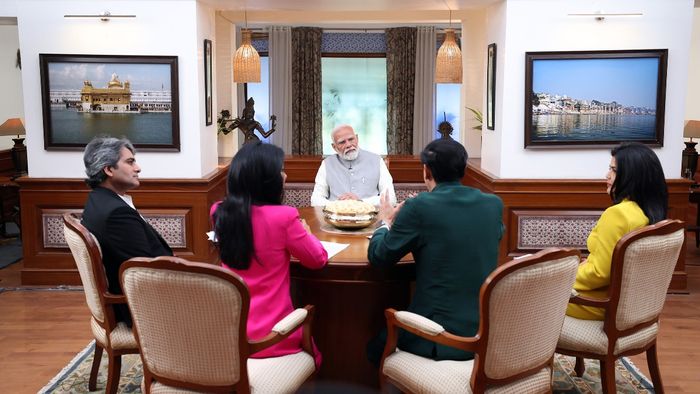 পিএম মোদী